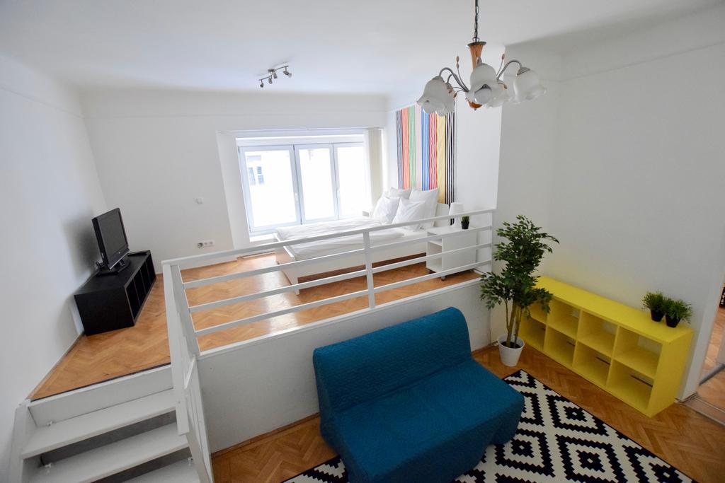Budget Apartment By Hi5 - Akacfa 4 Budapest Ngoại thất bức ảnh